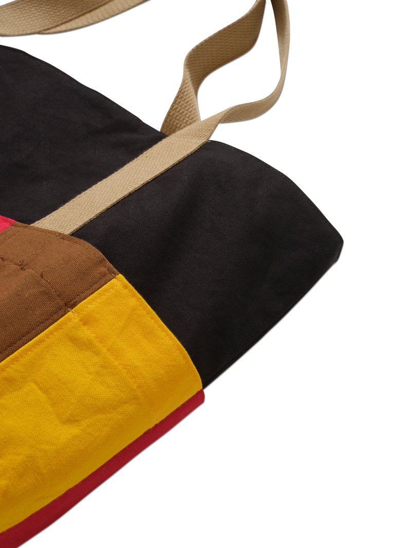 Mid Bag in red and natural canvas — inside small pocket