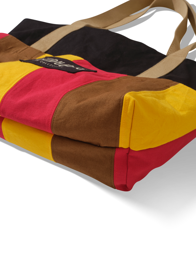 Mid Bag in red and natural canvas — inside laptop pocket