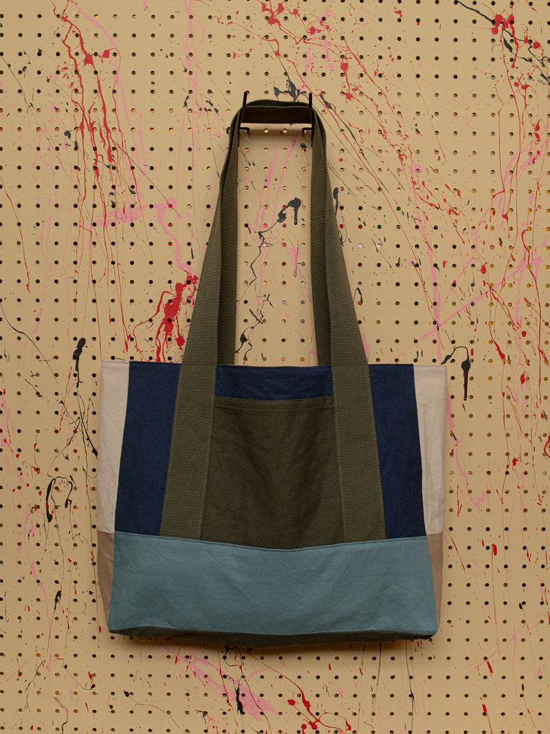 Mid Bag in red and natural canvas — front